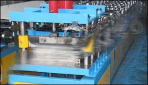 Cap ridge roll forming machine
