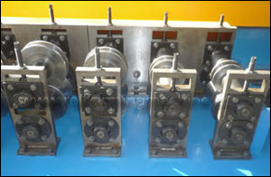 main part of L BAR roll forming machine