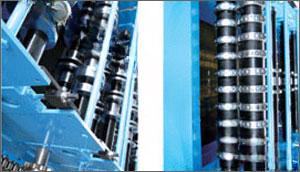 close-up roll stations deck forming