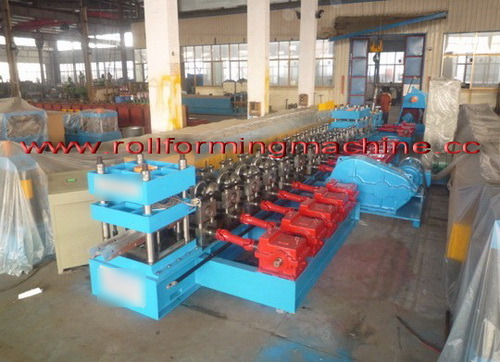 China highway berrier cold roll forming machine